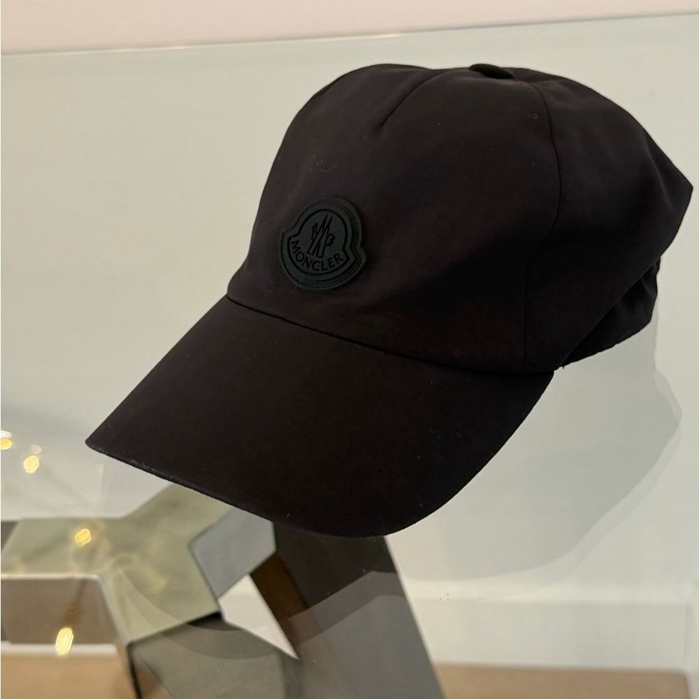 Moncler Black Logo Baseball Cap Hat Size S Women’s Elastic Back